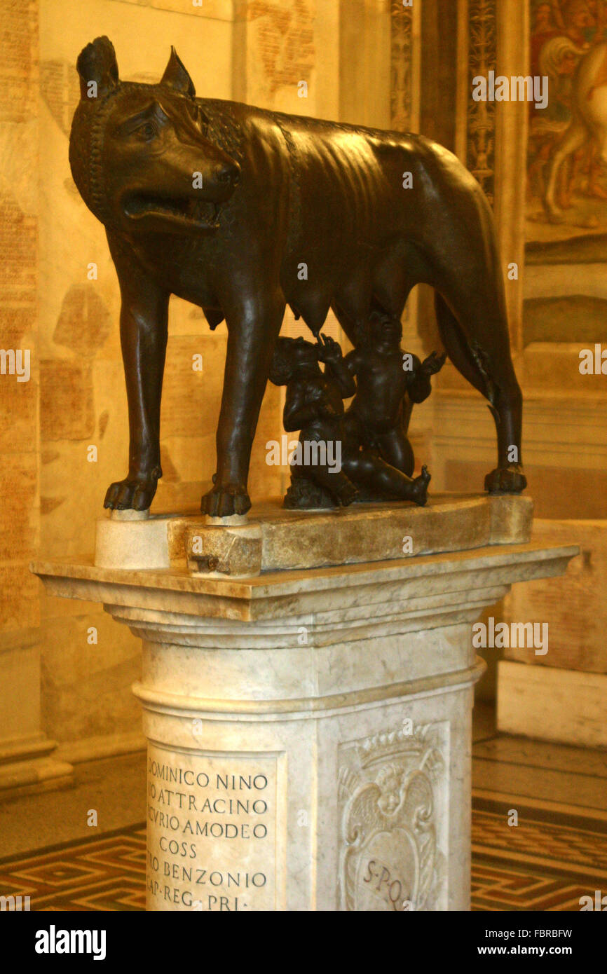 Female Wolf feeding Romulus & Remus statue, Capitoline Museums Palazzo