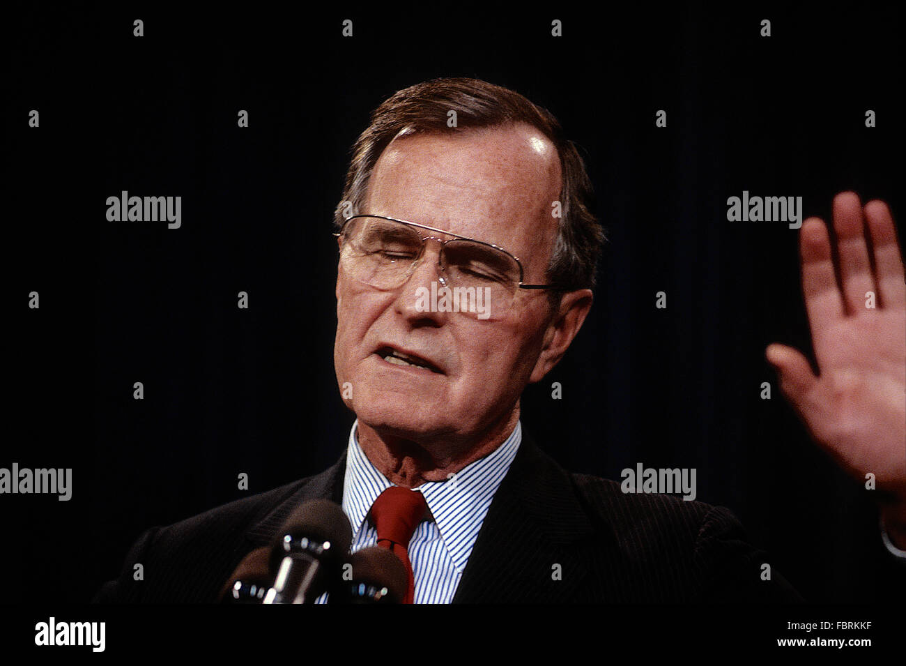 Washington, DC., USA, 7th December, 1988 PresidentElect H.W