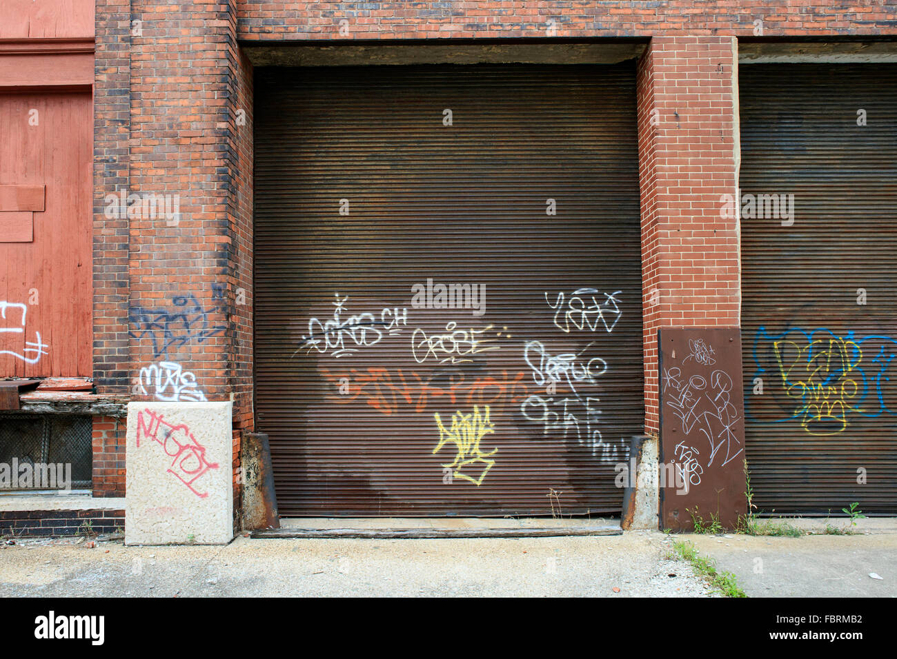 Old Derelict Building In Downtown Dayton Ohio Stock Photo