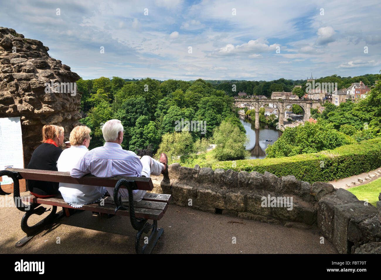 Knaresborough Castle Grounds, Viewpoint, Rivern Nidd, North Yorkshire, England Stock Photo