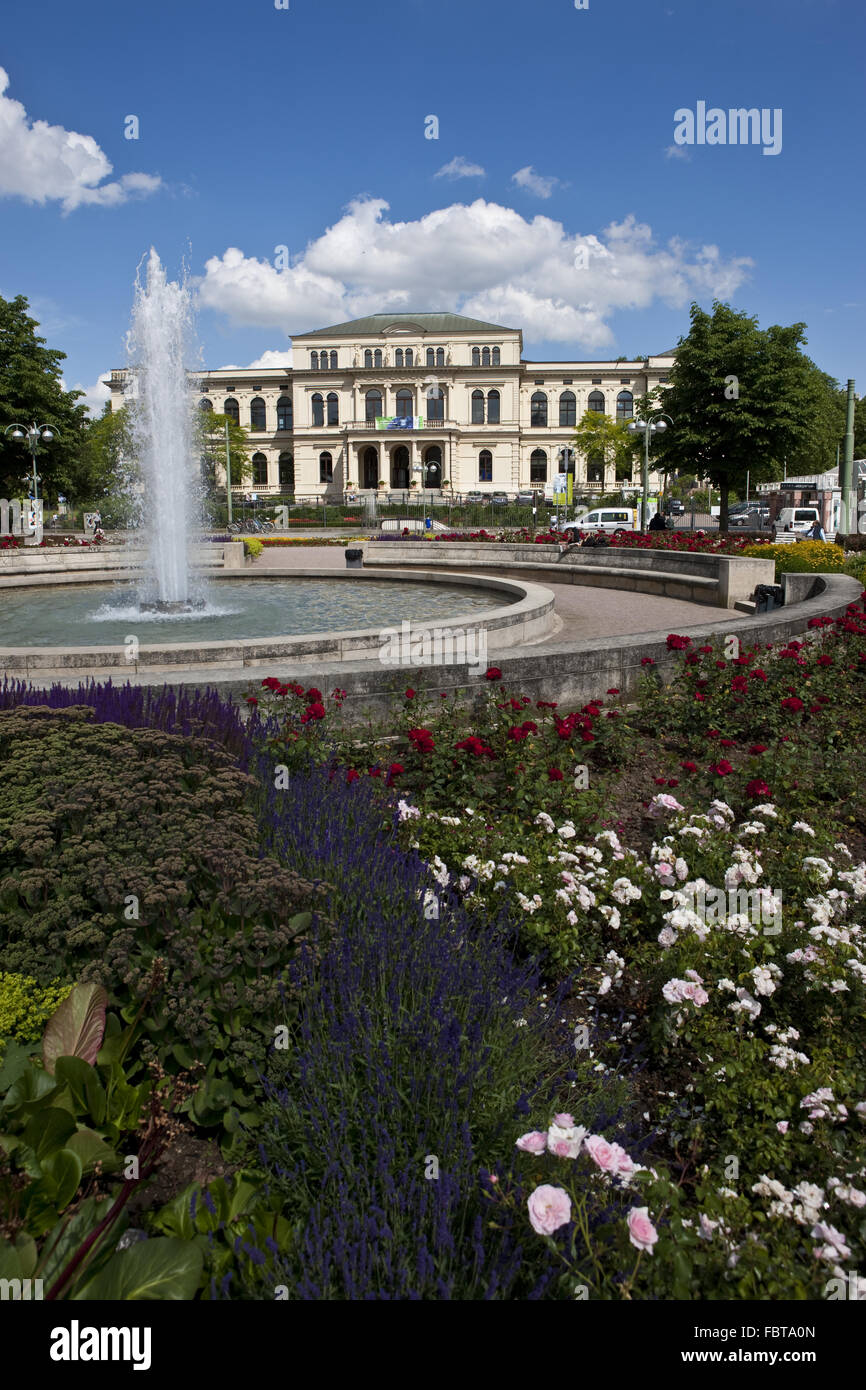 Cultural House of the zoo Stock Photo Alamy