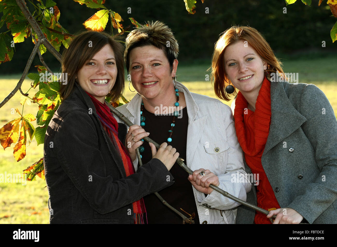Mutter Tochter Beziehung High Resolution Stock Photography and Images ...