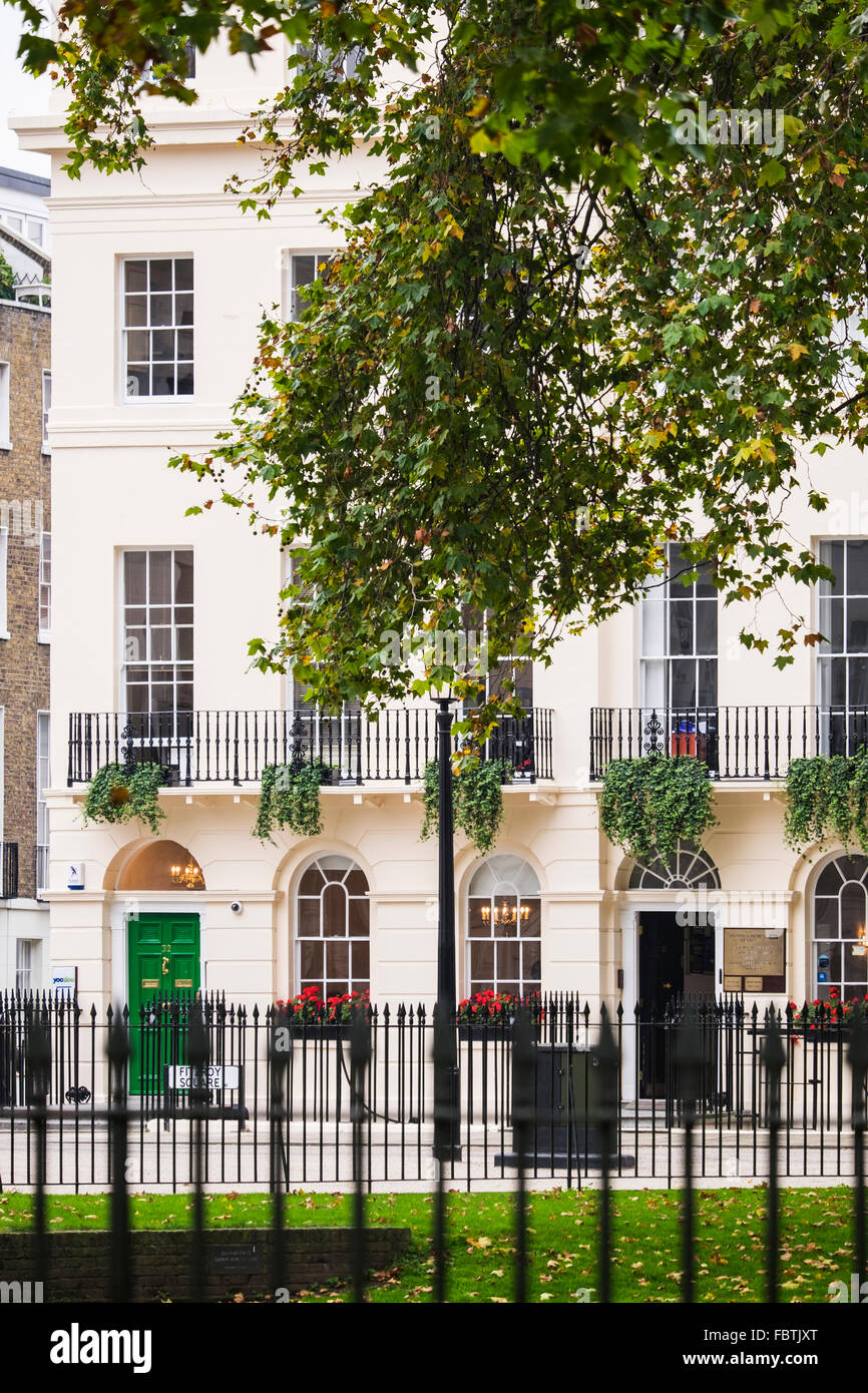 Fitzroy square hires stock photography and images Alamy