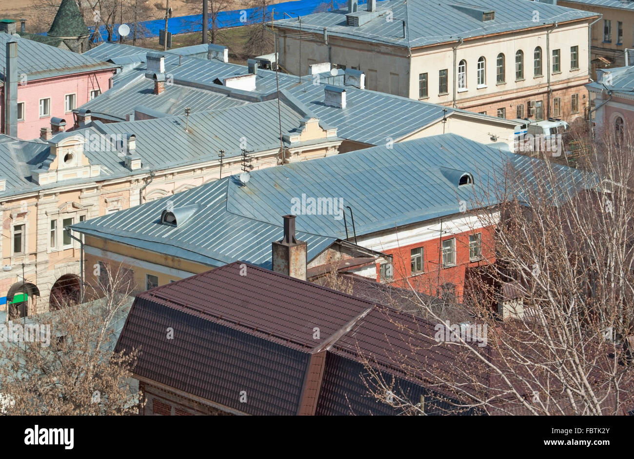 Building roofs hi-res stock photography and images - Alamy