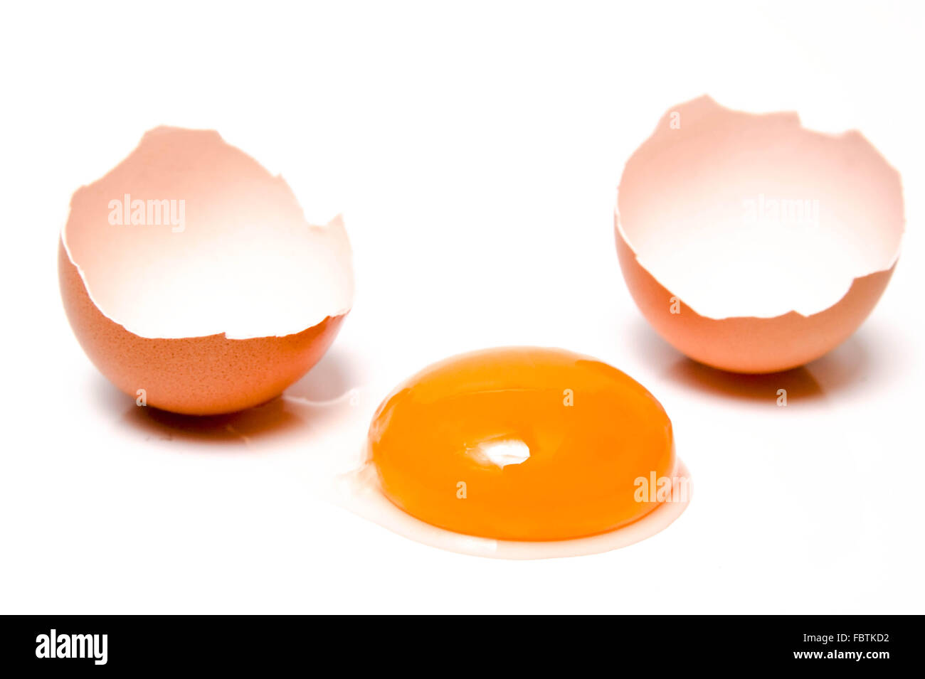 Строение разбитого сырого яйца. К чему снится разбитое сырое яйцо женщине