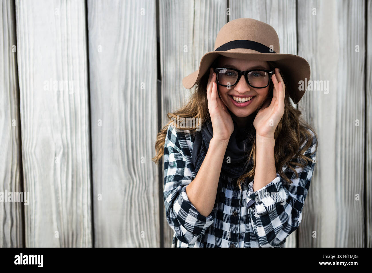 Black woman wearing glasses hat hi-res stock photography and images - Alamy