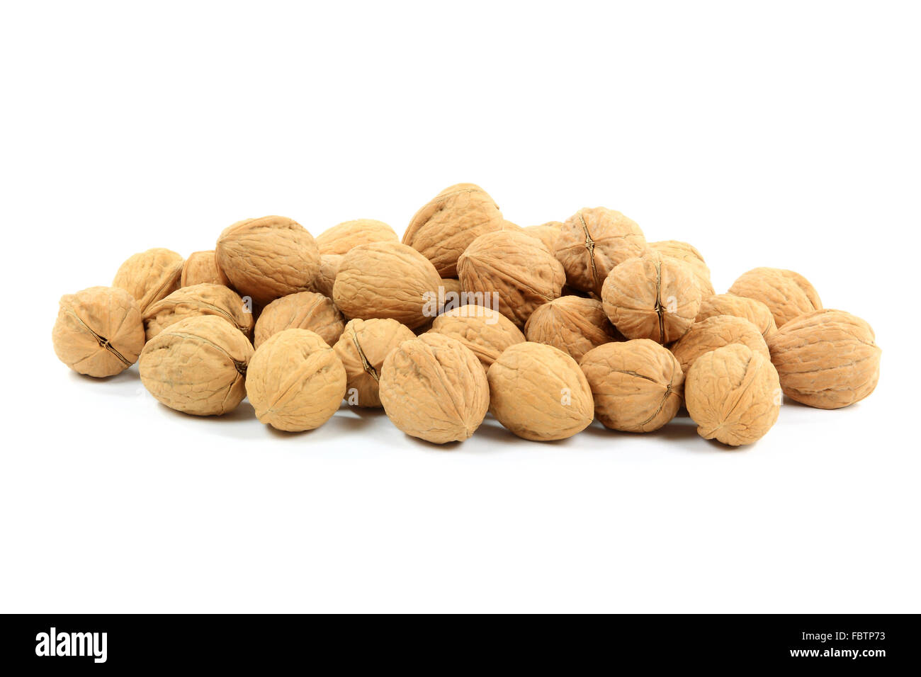 Pile unshelled walnuts nuts with shells stock photo alamy