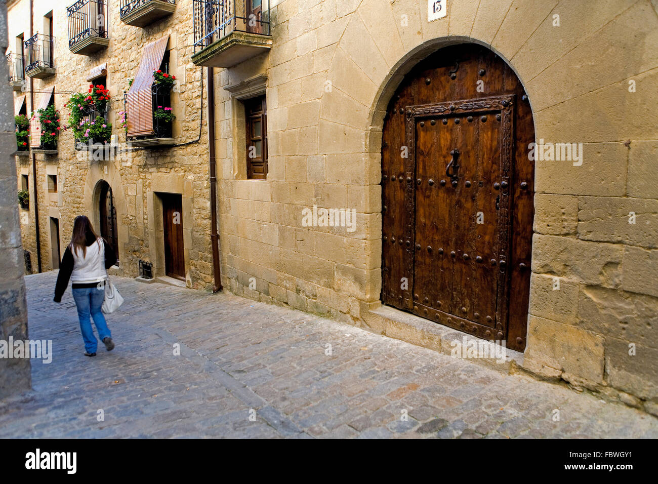 Zaragoza province, Aragon, Spain: Sos del Rey Católico. Fernando el Católico Street. Cinco Villas. Stock Photo