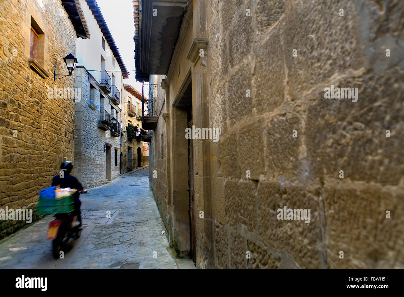 Zaragoza province, Aragon, Spain: Uncastillo. Larues Street. Cinco Villas. Stock Photo