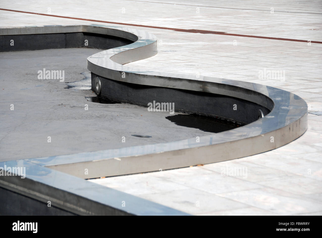 Curved edge hires stock photography and images Alamy
