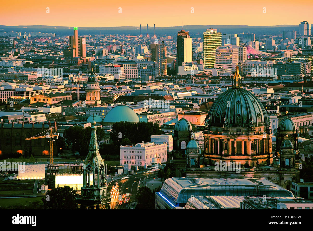 Berlin luftbild hi-res stock photography and images - Alamy