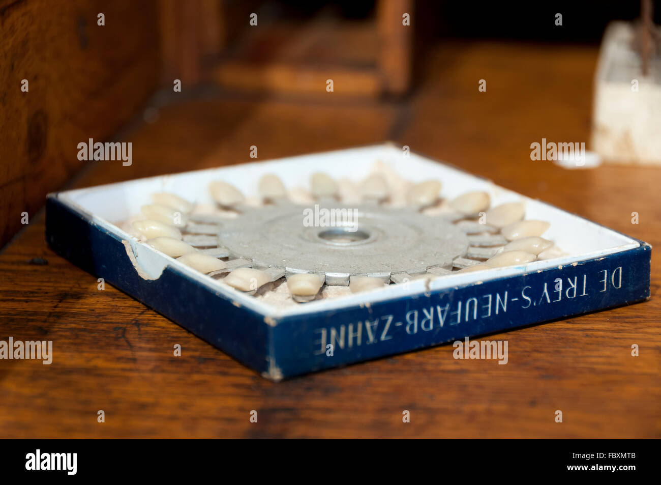 Old stomatology medical tooth replacements in stomatology ambulance Stock Photo