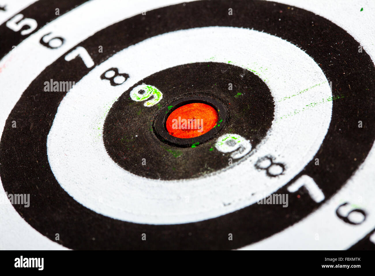 Hit the target numbers hi-res stock photography and images - Alamy