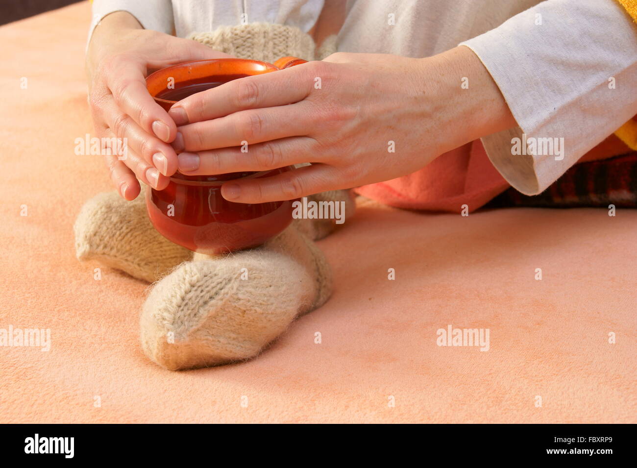 почему мерзнут руки и ноги. постоянно мёрзнут ноги причины. ноги постоянно мерзнут даже в тепле.