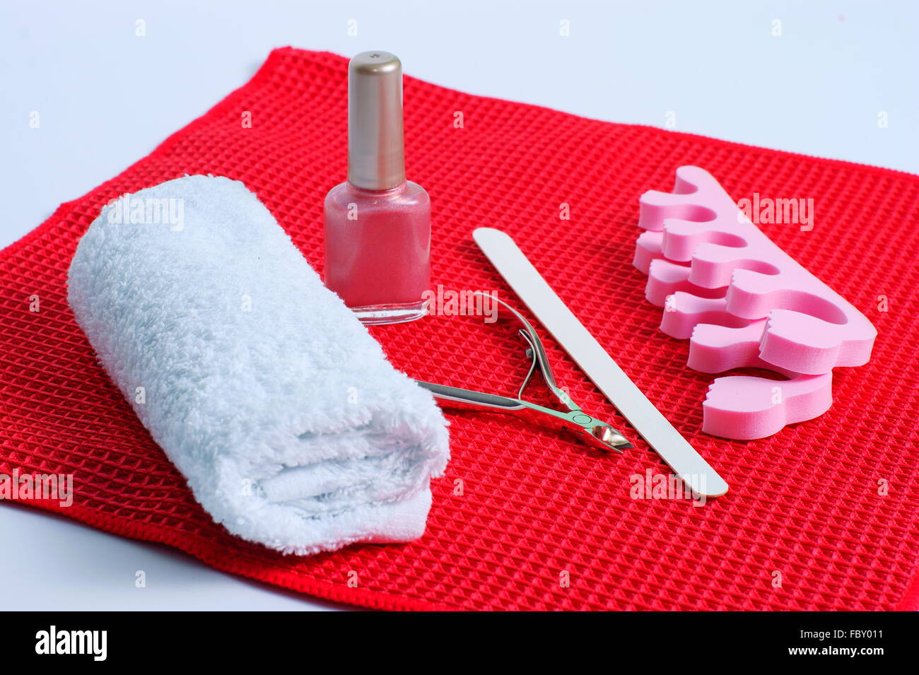 foot pedicure applying Stock Photo Alamy
