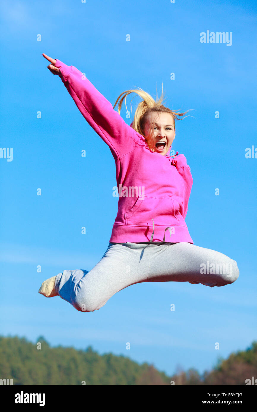 Woman fit healthy outside jump hi-res stock photography and images - Alamy