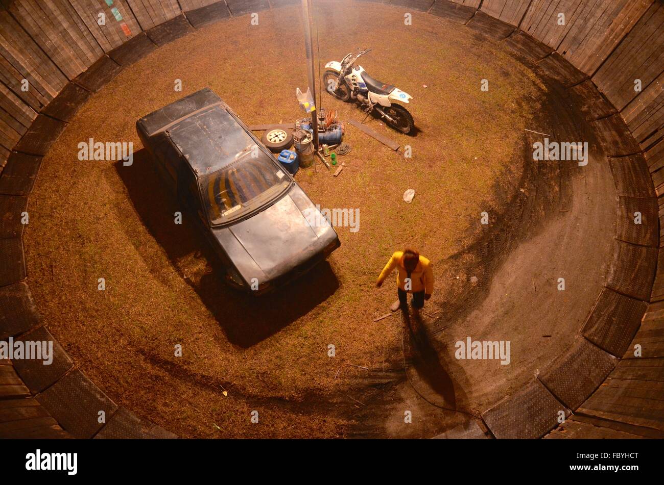 Wall of Death Stock Photo Alamy