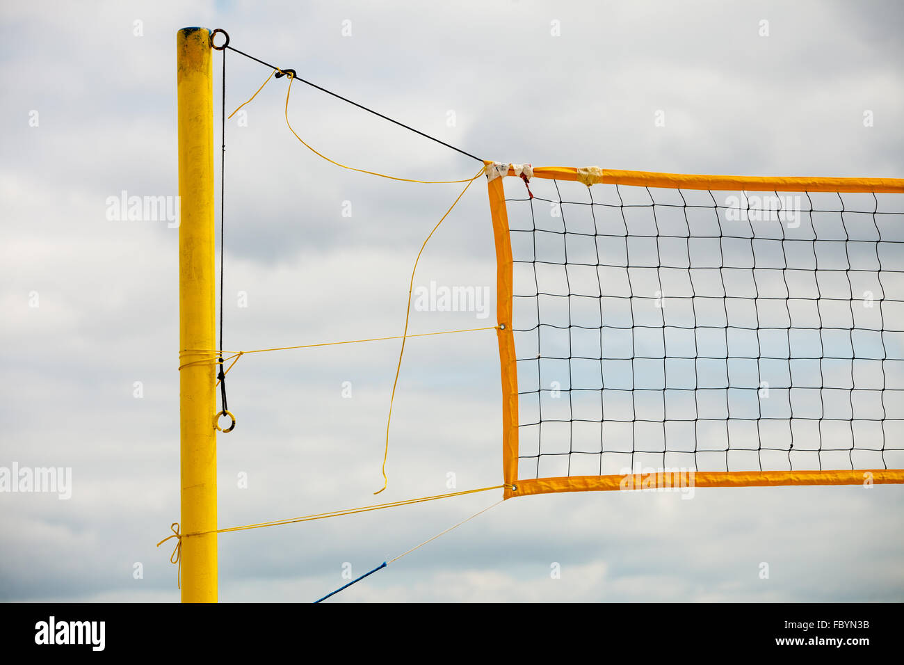 Volleyball summer sport. Net on a sandy beach Stock Photo Alamy