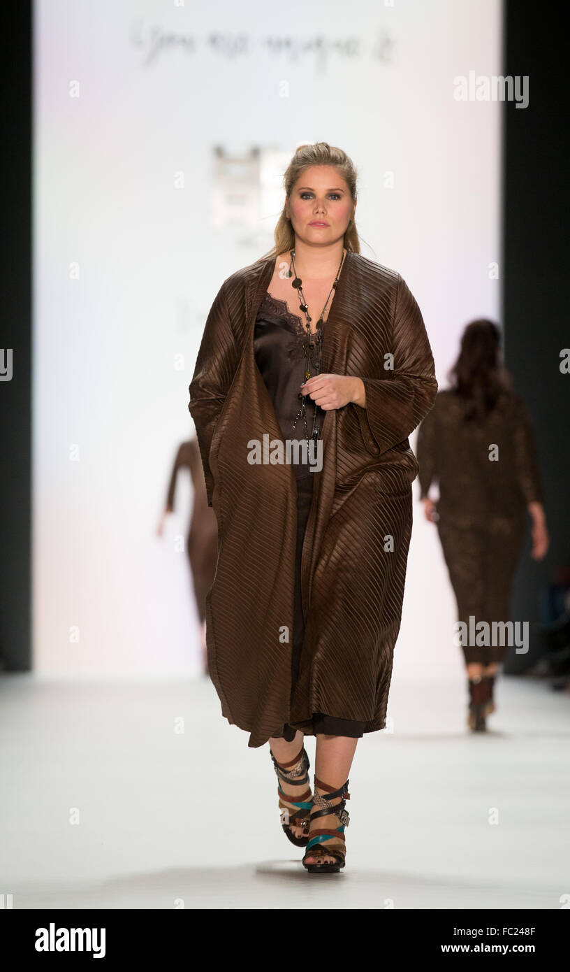 Berlin, Germany. 19th Jan, 2016. A supersize model presents a creation of  fashion label Riana during the Berlin Fashion Week, Berlin, Germany, 19  January 2016. The 2016 Berlin Fashion Week presents fashion