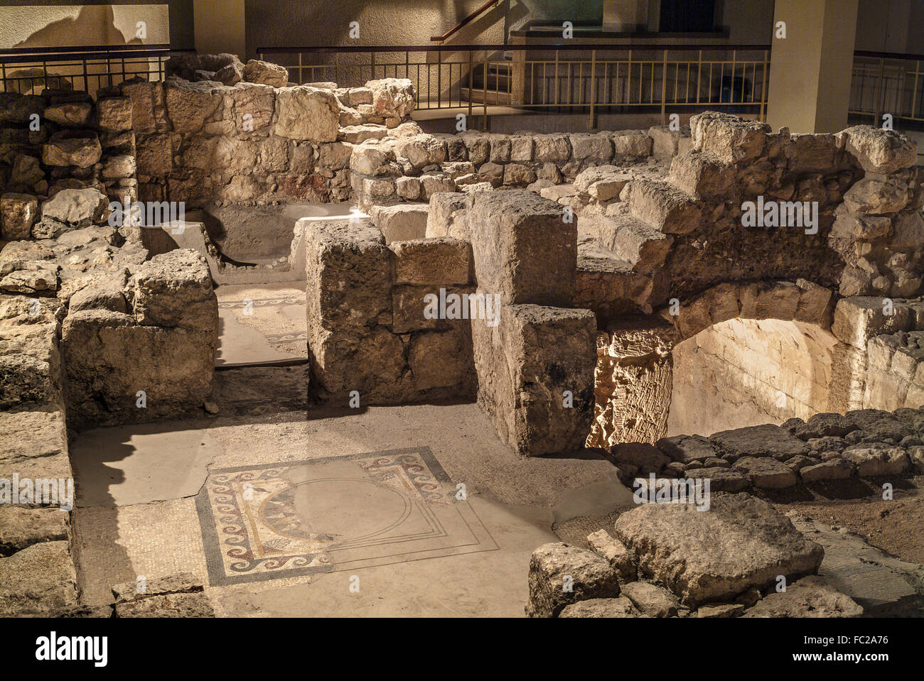 Archaeological Museum Wohl, excavations, 1st century, Jewish historic centre, Hurva Square, Jerusalem, Israel Stock Photo