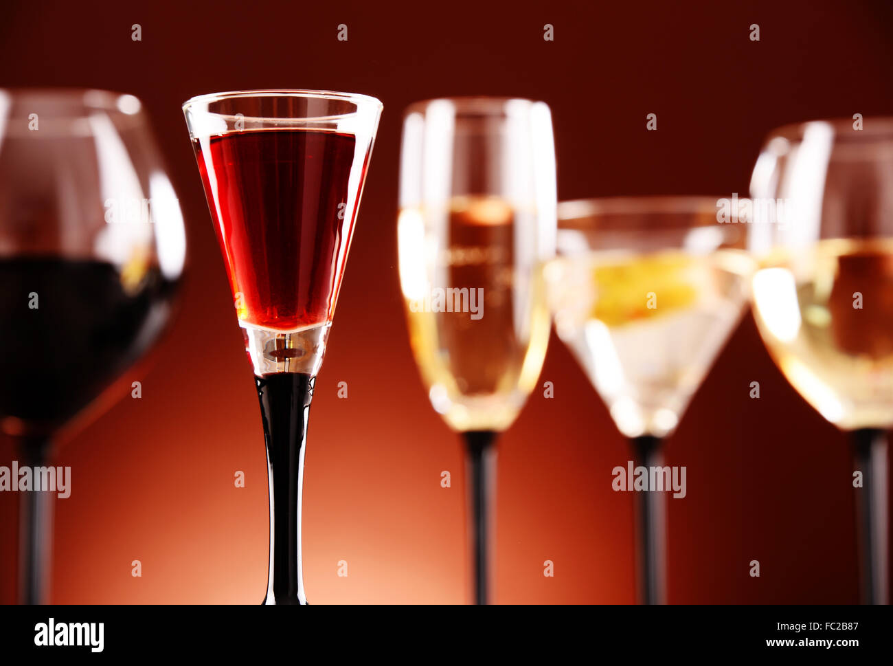Assorted alcoholic beverages hi-res stock photography and images - Alamy