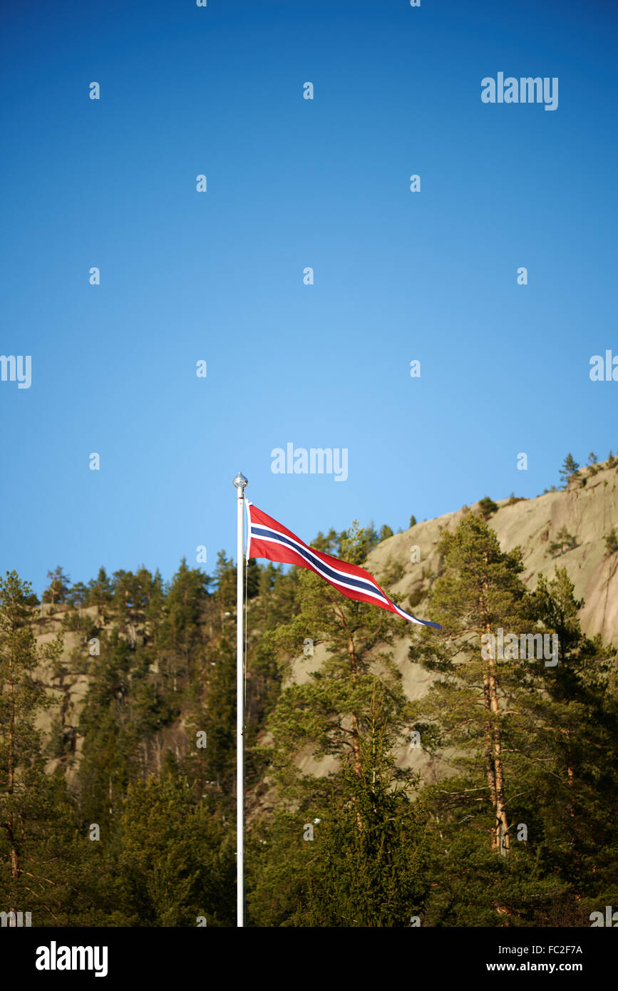 ancien petit FANION / WIMPEL PENNANT )) SOGNDAL IDRETTSLAG * NORVEGE NORWAY