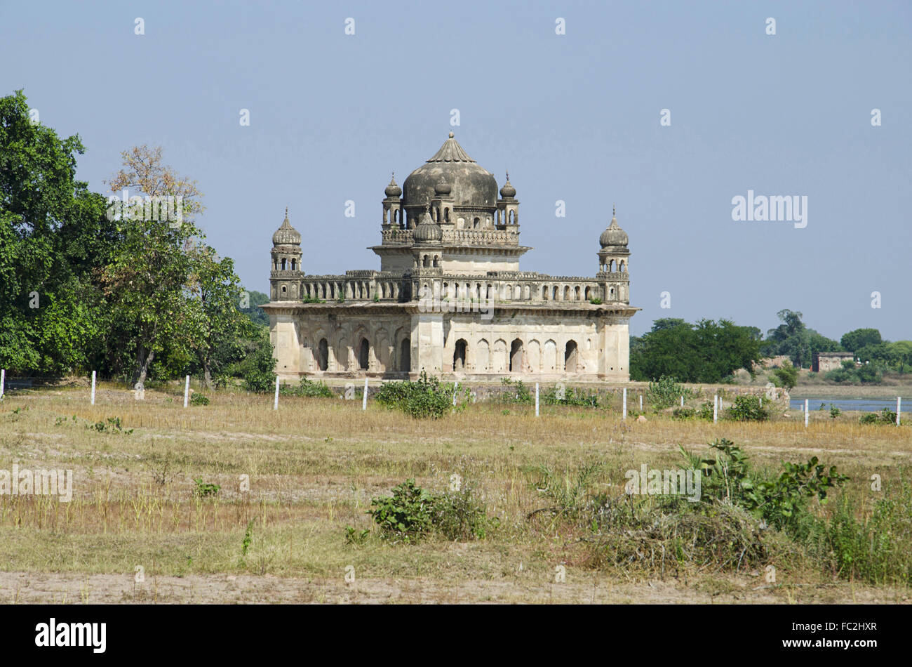 A mosque on the way to Dhubela. Chhatarpur District. Madhya Pradesh. India Stock Photo