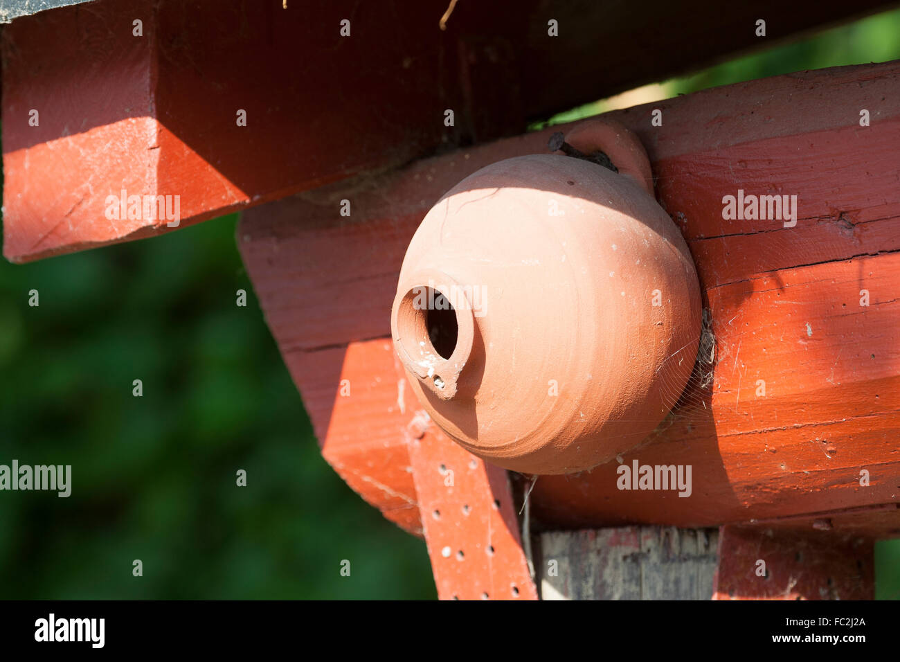 nest box, birdhouse, nesting box, Nistkasten, Nisthilfe, Vogelschutz, Meisenkasten, Vogelkasten, Vogelnistkasten Stock Photo