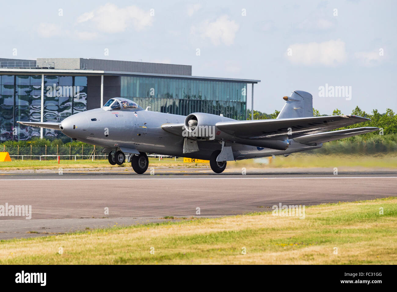 English Electric Canberra PR9, Farnborough International Airshow, Farnborough Airport, Rushmoor, Hampshire, England Stock Photo