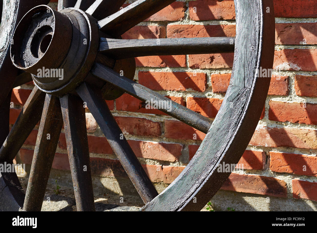 Old Wooden Cartwheel Stock Photo Alamy