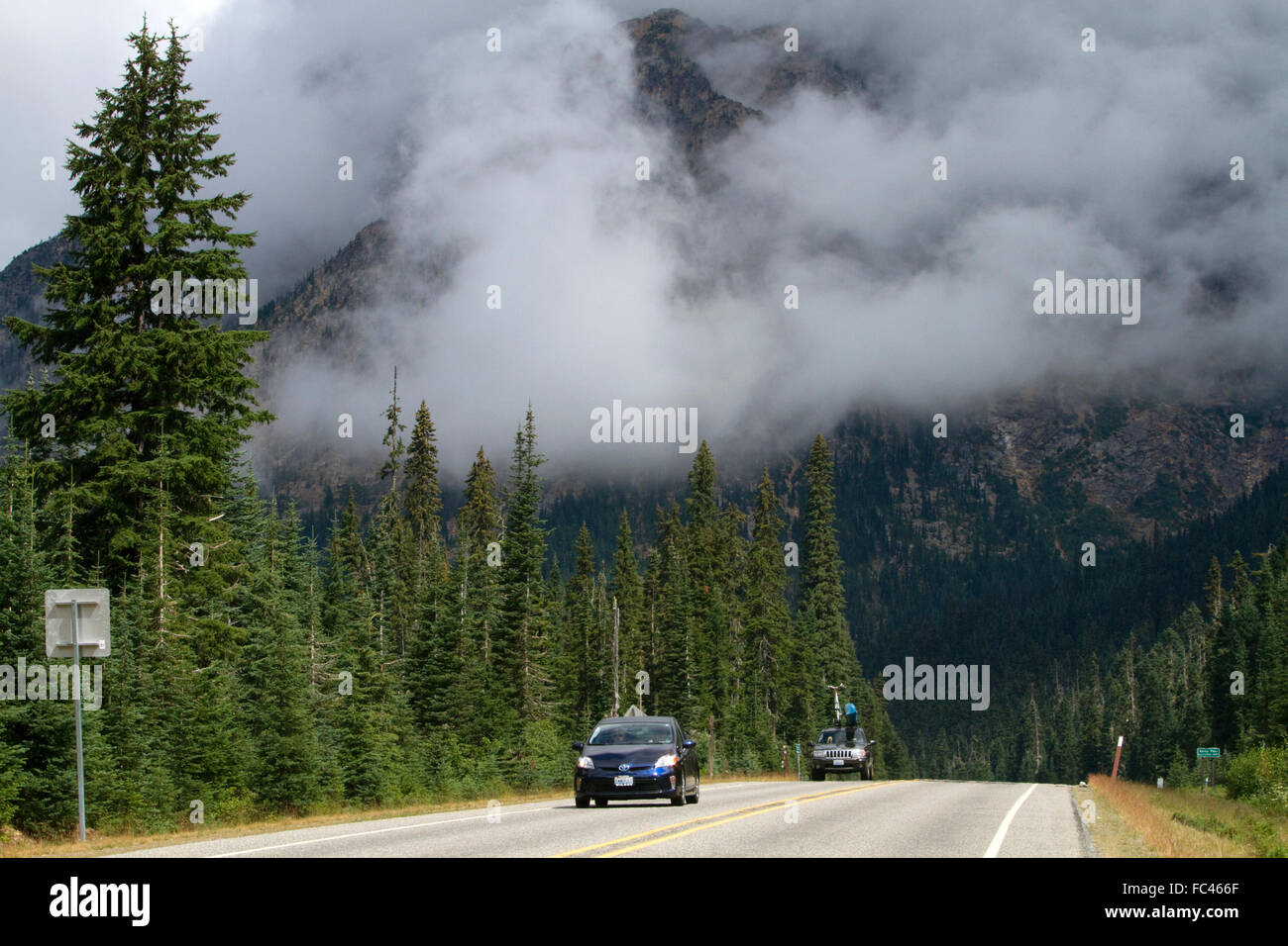 State Route 20 at Rainy Pass in the northern Cascade Mountains, Washington, USA. Stock Photo