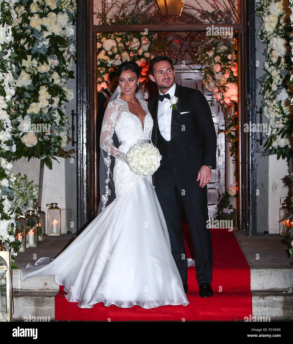 Christine bleakley wedding hi-res stock photography and images - Page 4 -  Alamy, image size:1184x1390