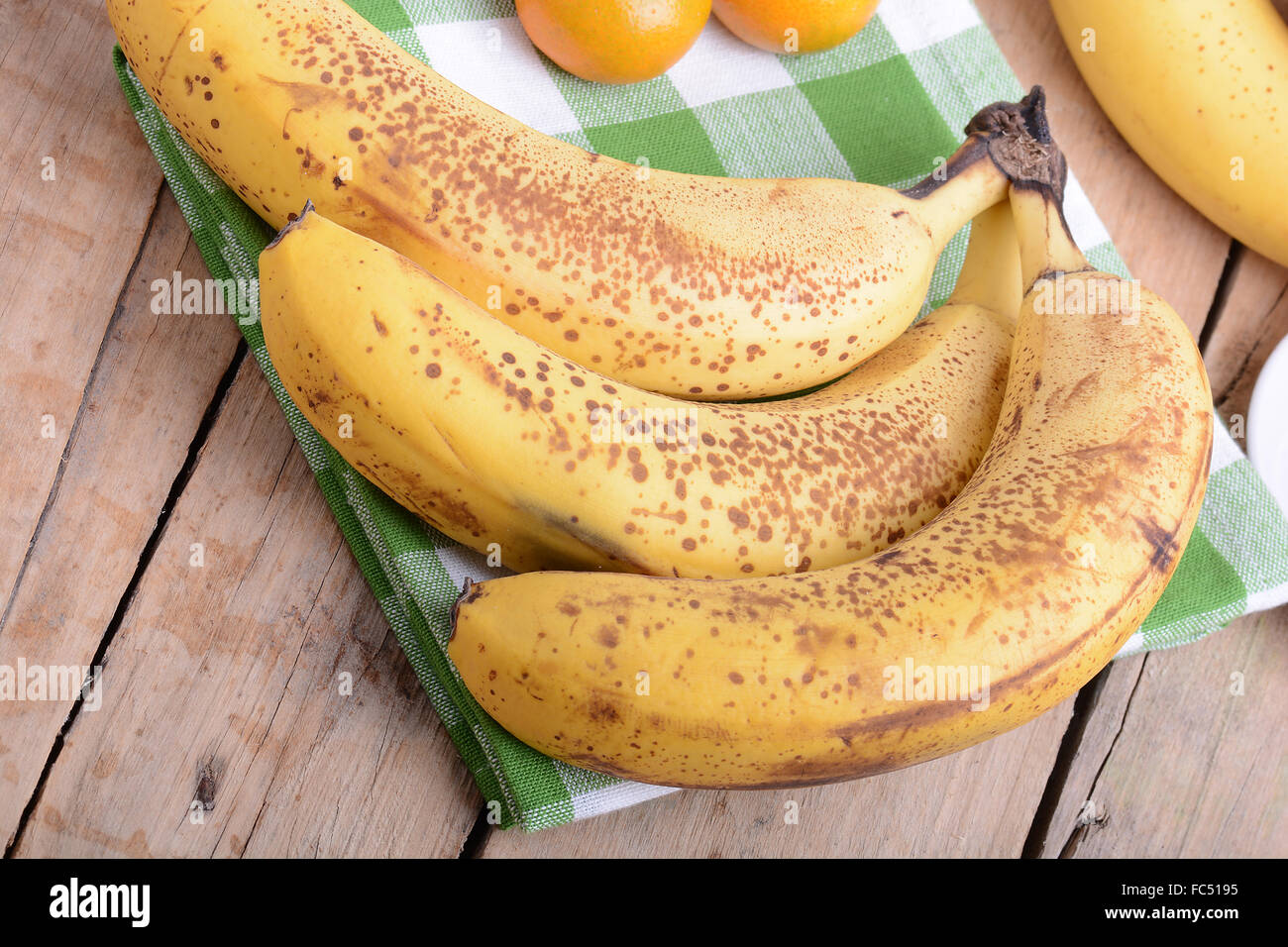fruits, mandarin and bananas, food Stock Photo Alamy