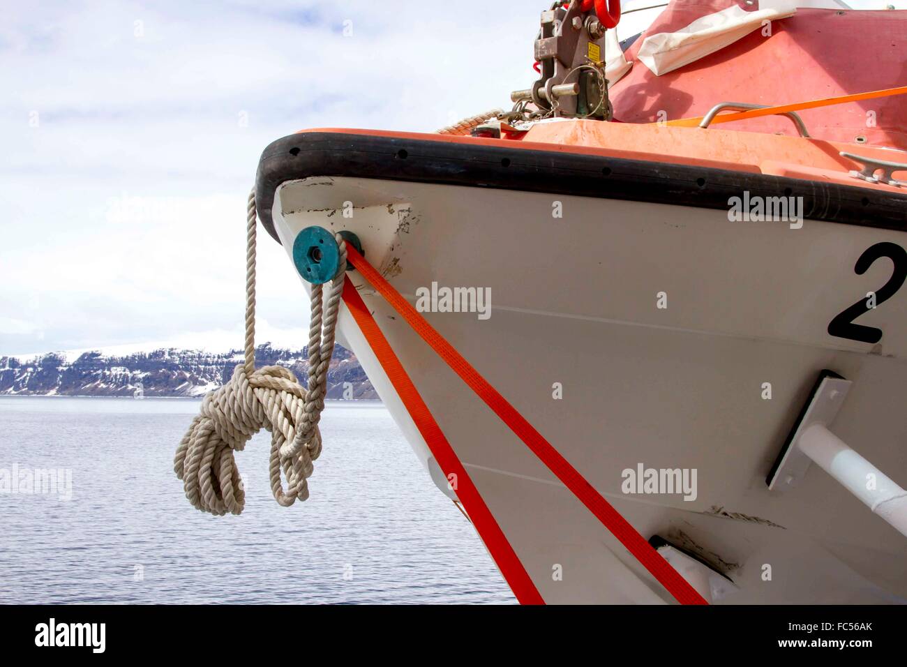 Lifeboat Ropes Life boat with ropes on cruise ship in Antarctic Sound Stock Photo - Alamy