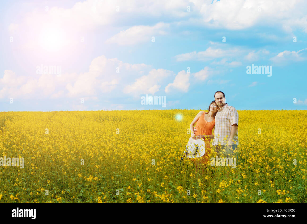Male man in yellow hi-res stock photography and images - Alamy