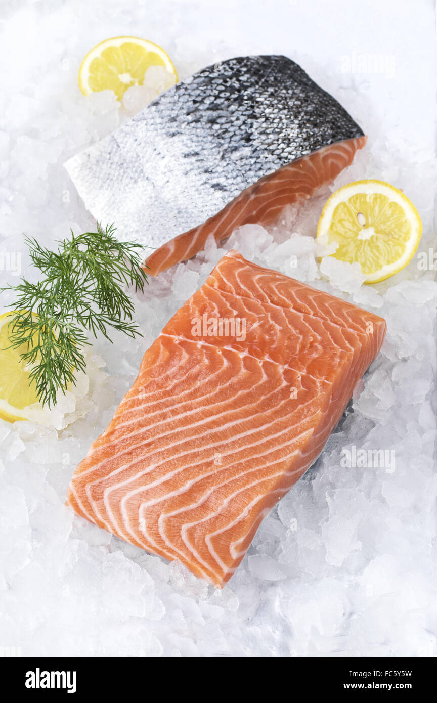 Salmon Filet on Ice Stock Photo - Alamy
