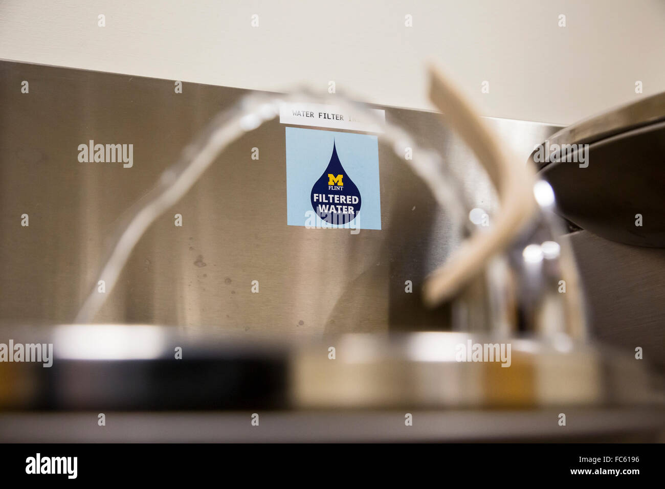 Flint, Michigan - A sign by a water fountain at the University of Michigan-Flint indicates that the water is filtered. Stock Photo