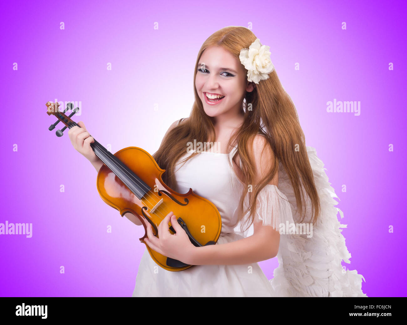 Young violin player isolated on white Stock Photo - Alamy