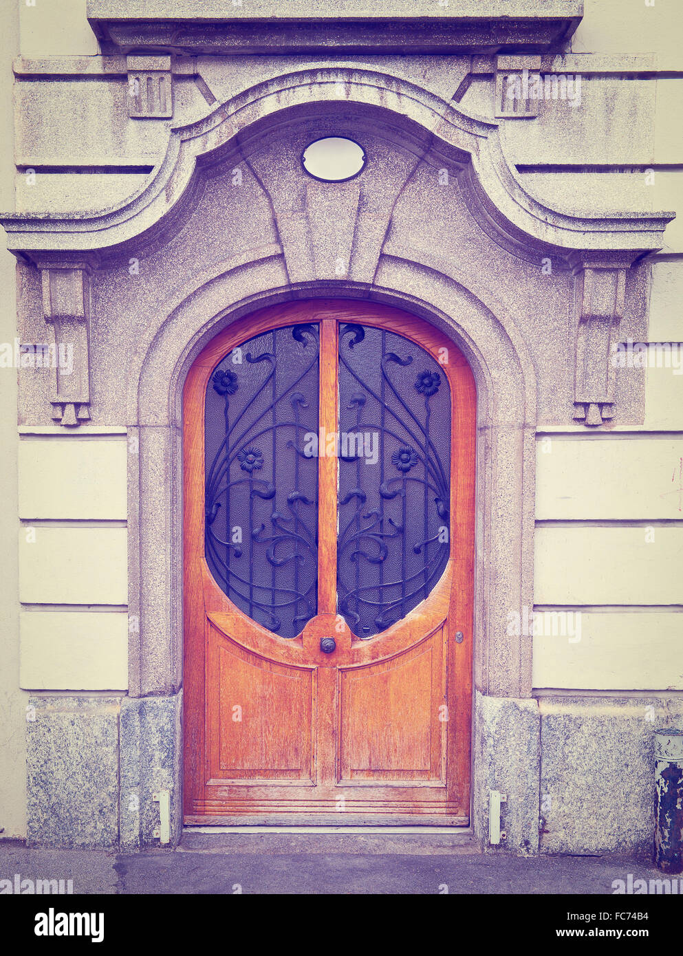 Wooden aged decorated door hi-res stock photography and images - Alamy