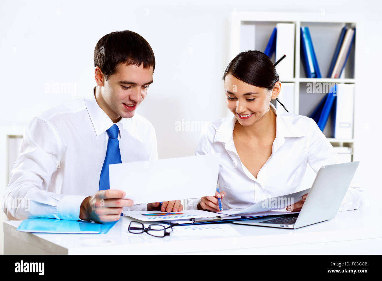 жизнь аудитора. жизнь аудитора. мнение аудитора. секретарь. аудитор профессия.