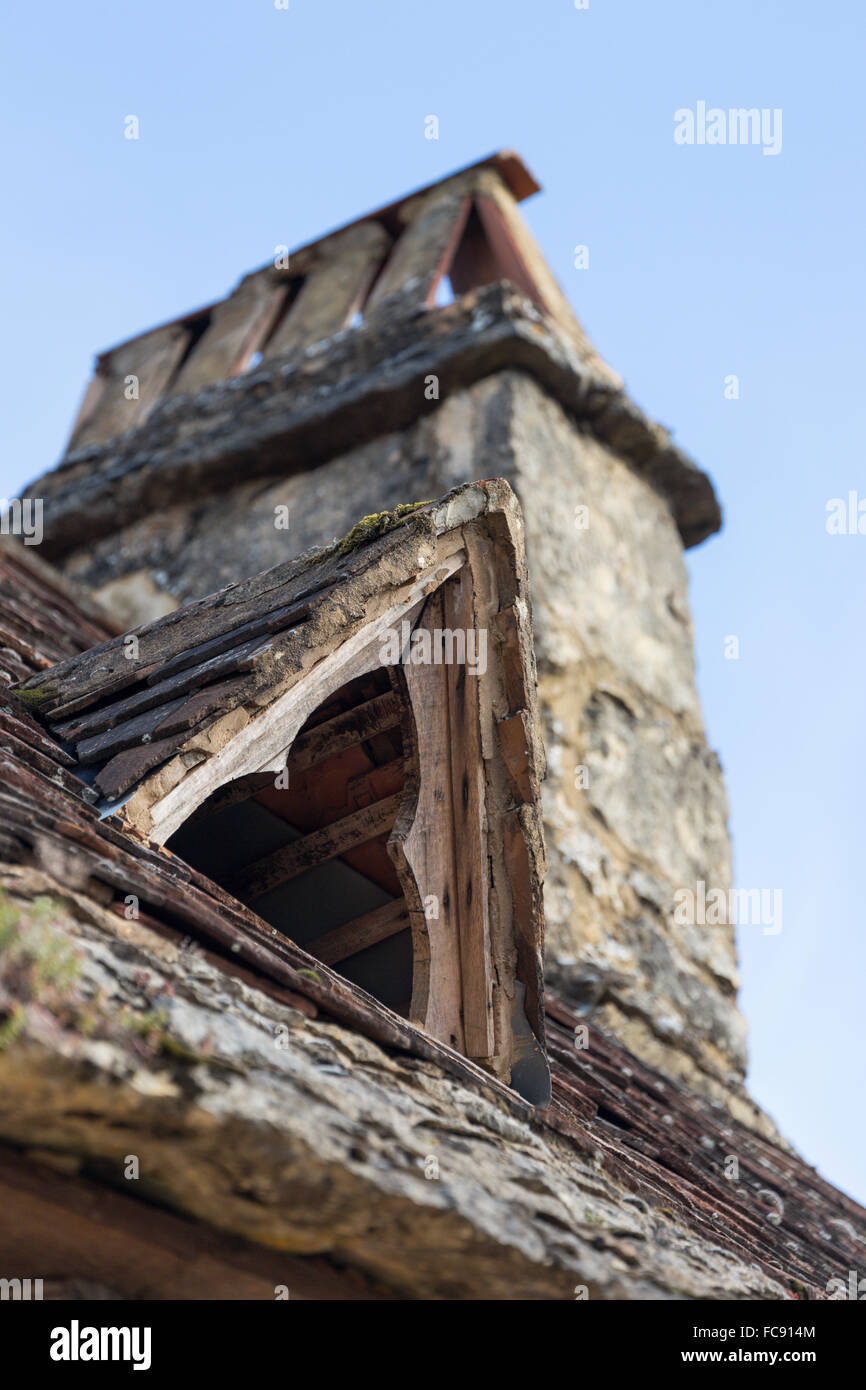 Roof, chimney, dormer window, Beynac-et-Cazenac, Dordogne, France Stock Photo