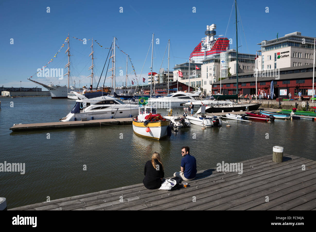 Lilla Bommen harbour and the Goteborgs-Utkiken building, Gothenburg, West Gothland, Sweden, Scandinavia, Europe Stock Photo