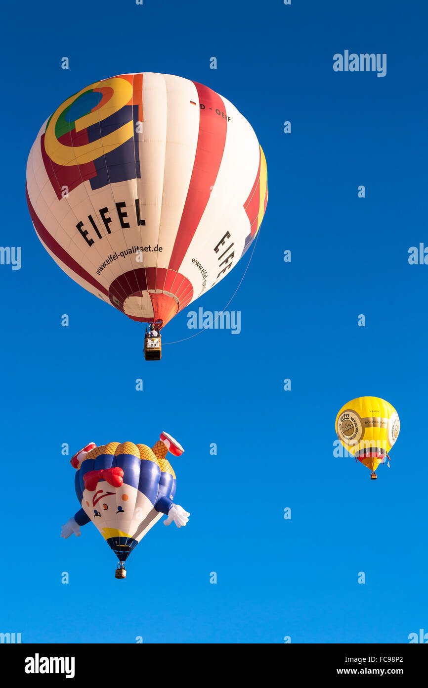 DEU, Germany, Sauerland region, Warstein, international balloon festival in Warstein, special shape [the balloon festival in War Stock Photo