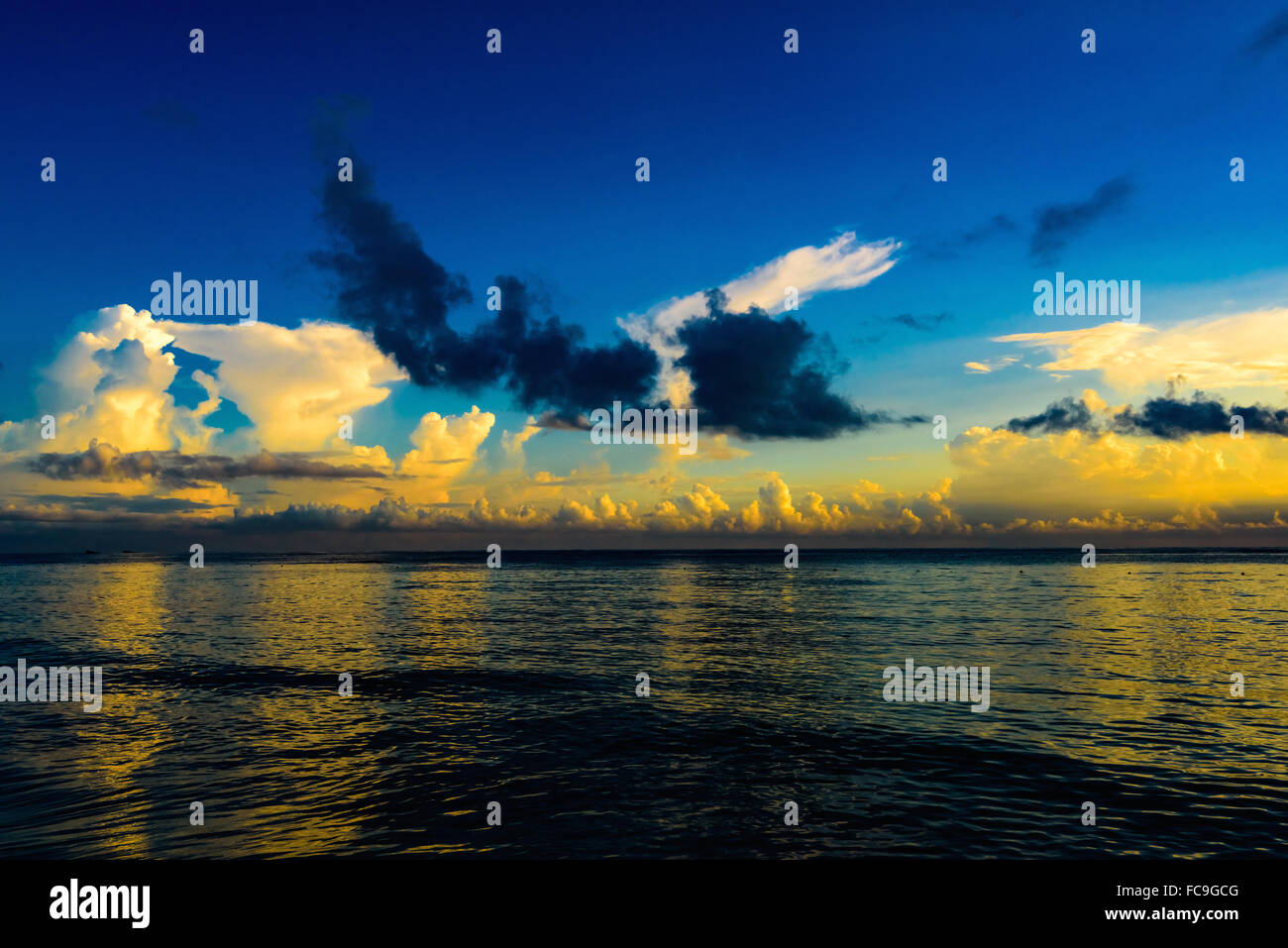 Sunrise over the ocean Stock Photo - Alamy