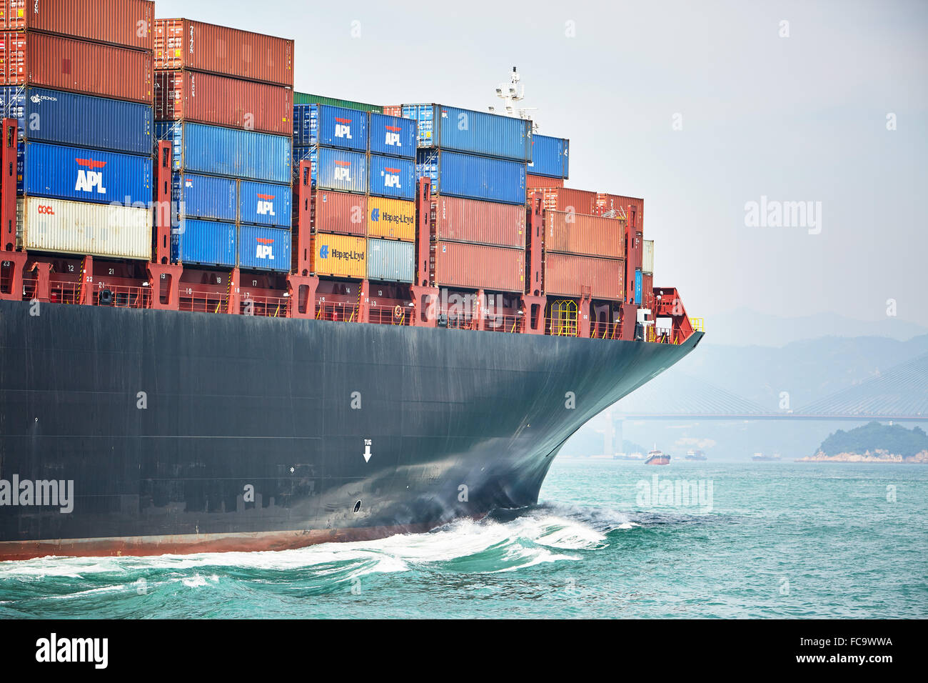 Fully laden container ship hires stock photography and images Alamy