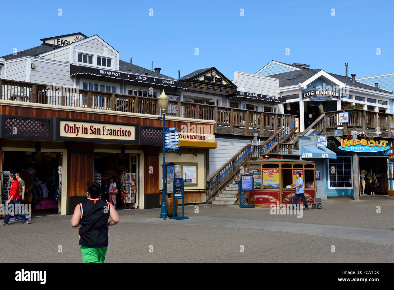 Pier 39, Fisherman's Wharf, San … – License image – 71360198