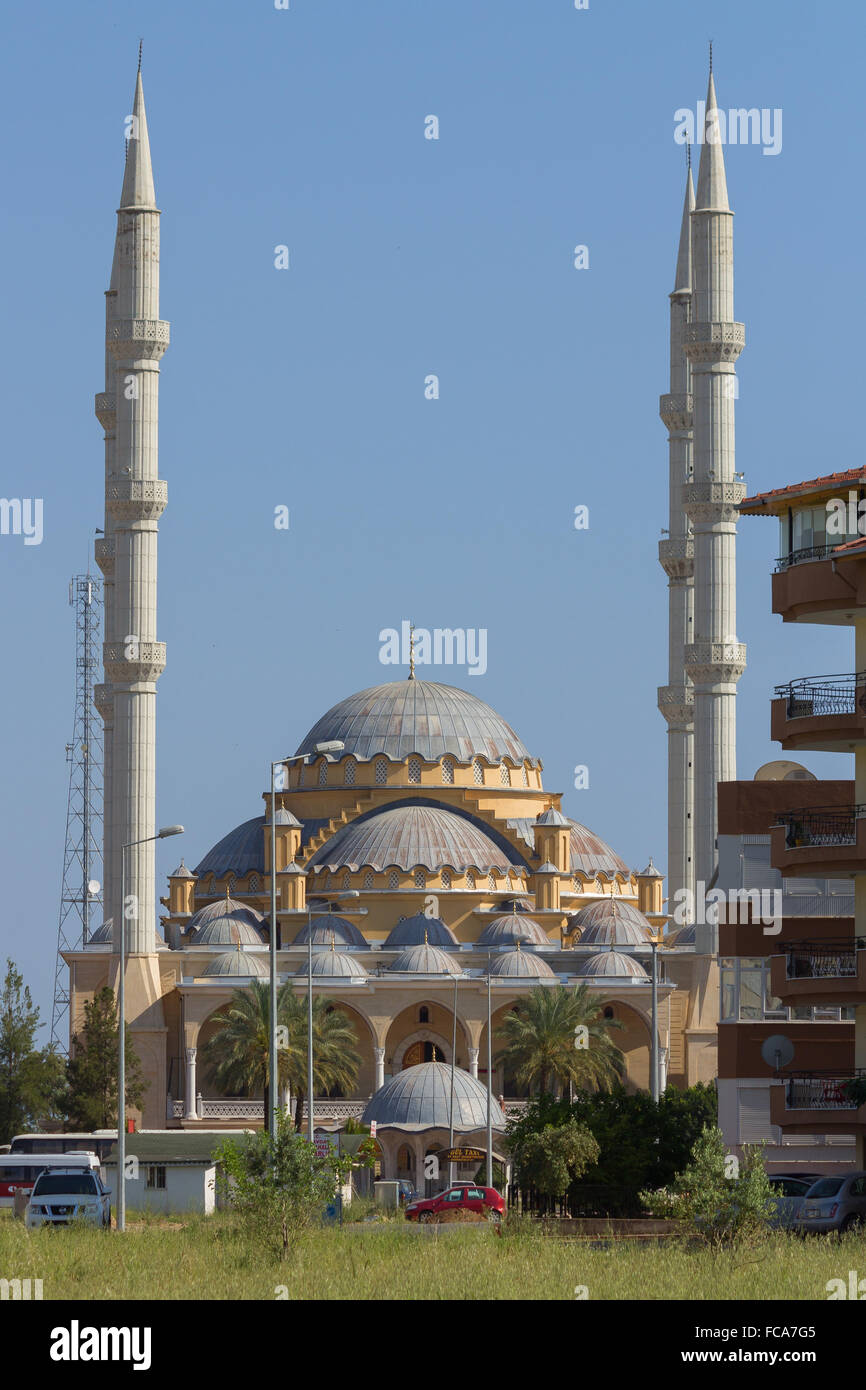 Mosque and towers hi-res stock photography and images - Alamy