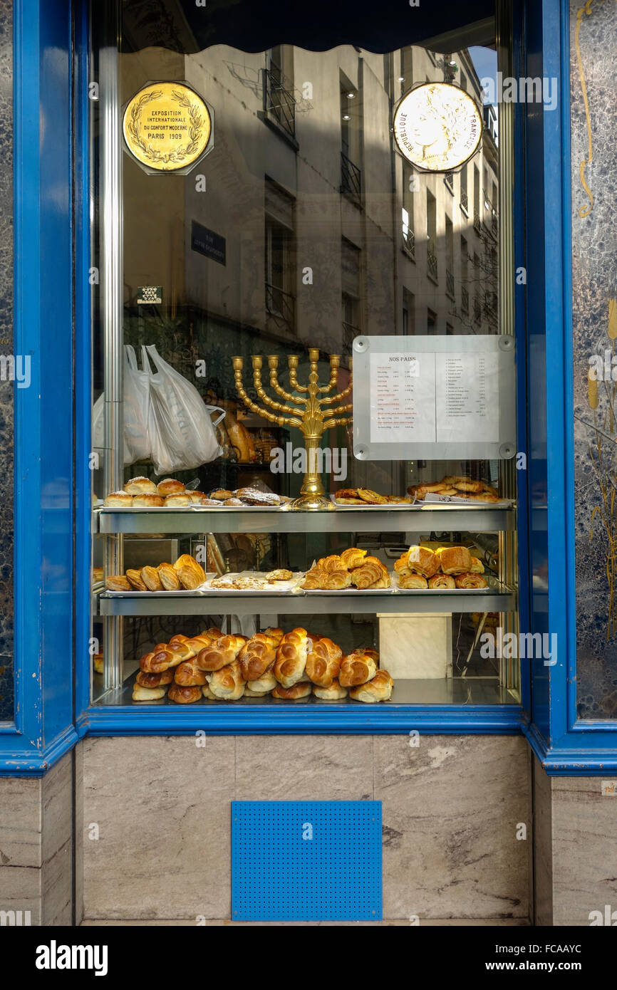 Jewish bakery shop window, in the Jewish district, Rue des Rosiers, in