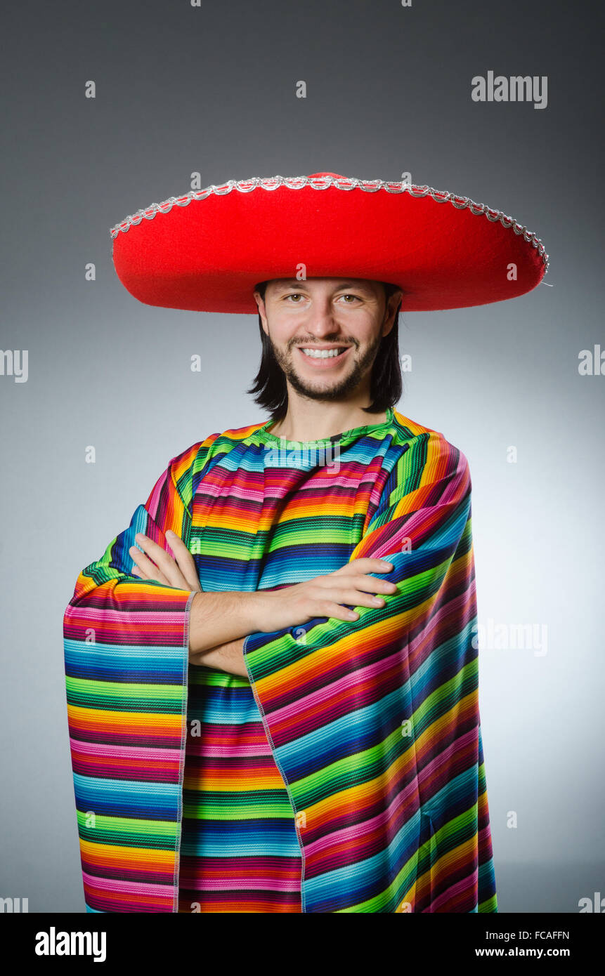 Funny mexican wearing sombrero hat hi-res stock photography and images ...