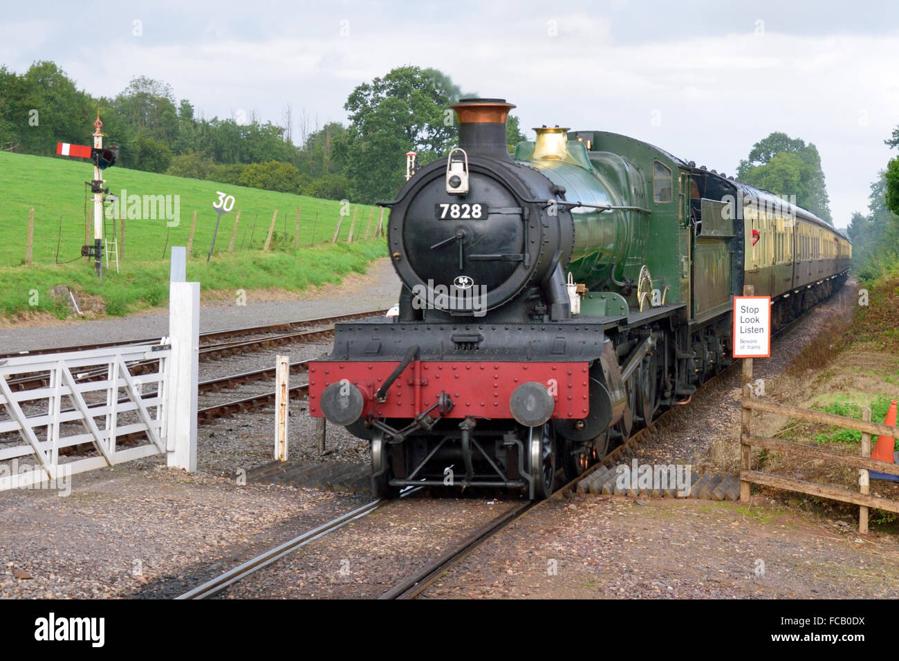 8728 Odney Manor approaching Washford Station Stock Photo